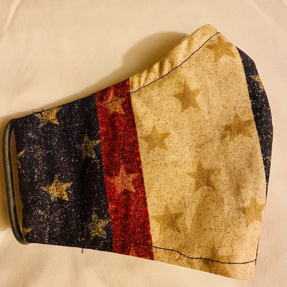 𝐀𝐧𝐲 𝟔 𝐟𝐨𝐫 $𝟑5 ! PATRIOTIC MASKS